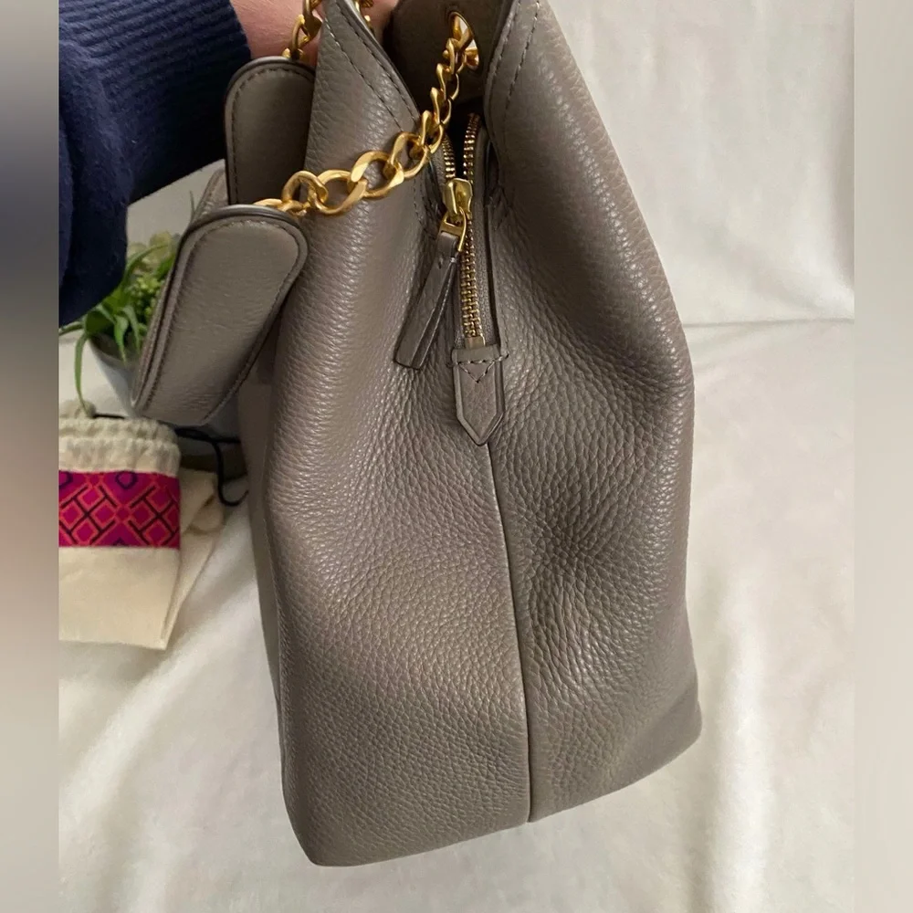 ❤️SALE❤️✨Like New Tory Burch Chelsea Slouchy Leather Tote Bag